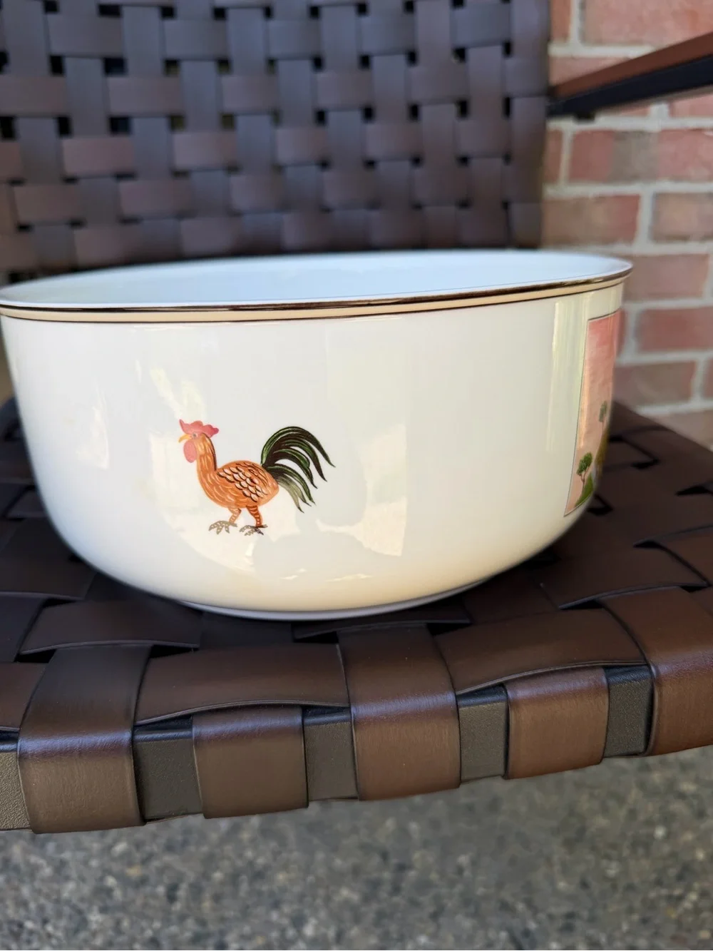 Villeroy & Boch Design Naïf Vegetable Serving Bowl PRICE DROP FIRM